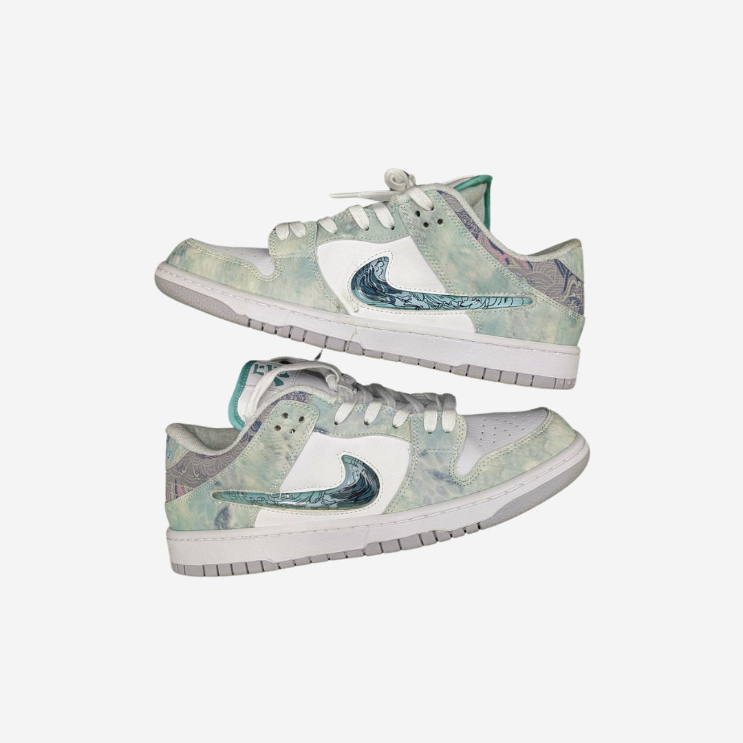 Men’s SB Dunk Year of the Dragon Steam Puppet