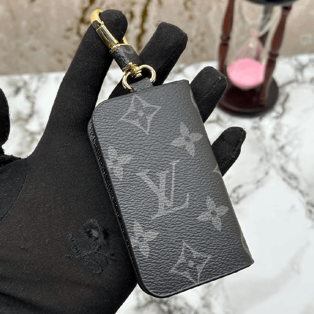 Louis Vuitton Zippy Key Holder