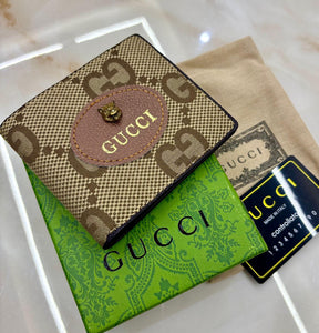 Gucci Wallets: A Signature of Luxury