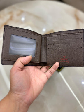 Gucci Wallets: A Signature of Luxury