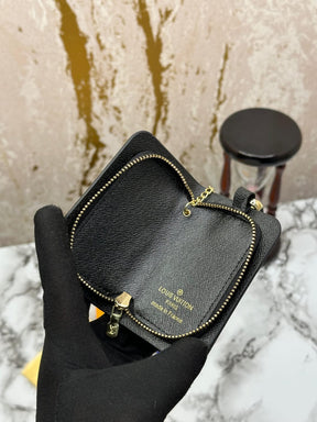 Louis Vuitton Zippy Key Holder