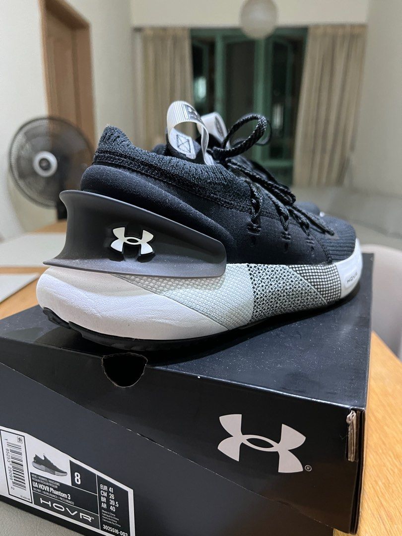 Under Armour HOVR Phantom – Unleash Your Potential with Superior Cushioning